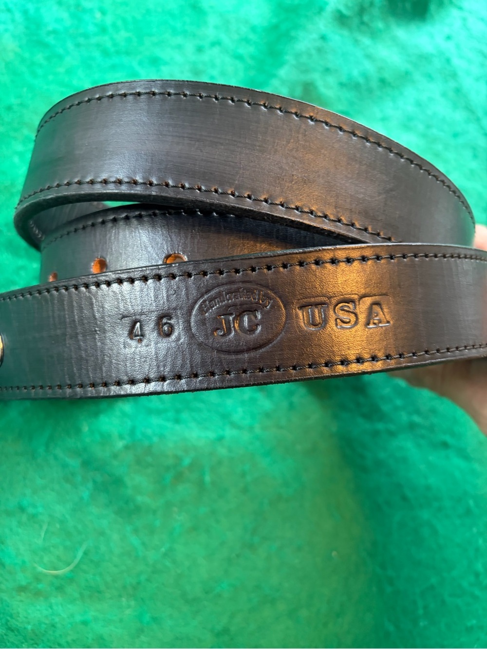 Black Leather Men's Belt — Handcrafted Style